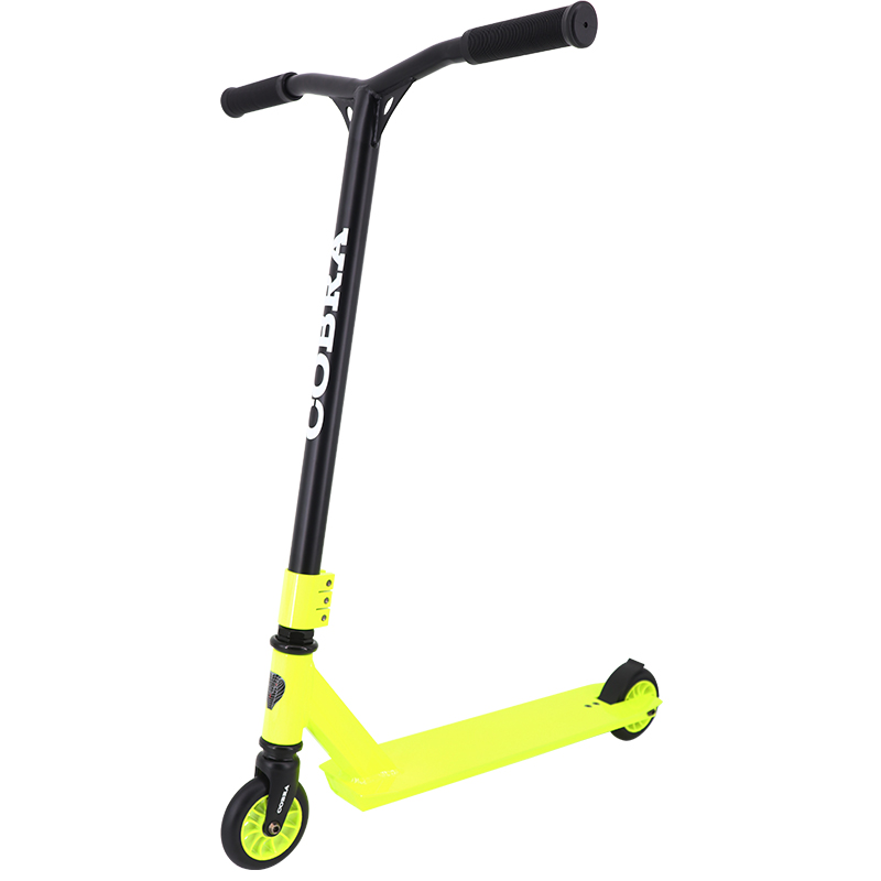 nova scooter barata (neon)